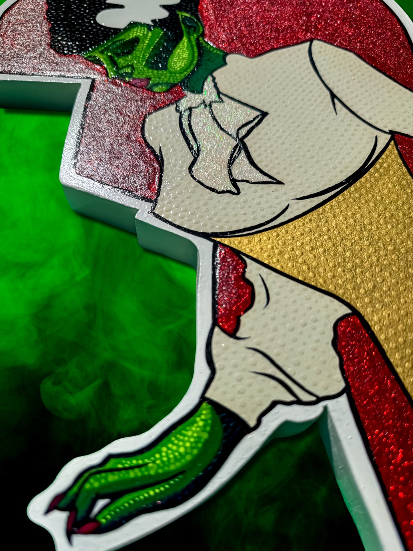 A closer look at the details of Bridie from Frankie and Bridie in the Monsters Collection by Stoofy